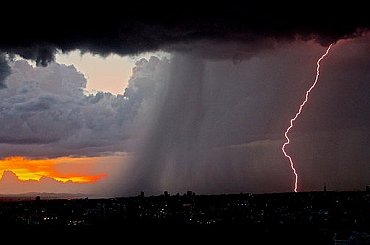 Von der Leyenová: Evropa musí posílit odolnost vůči změně klimatu