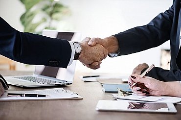 Energetické společnosti C-energy a Jipocar zakládají společný podnik