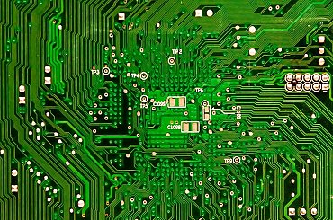 Arabové v Česku postaví velké datacentrum pro umělou inteligenci. Poskytnout ho chtějí obrům typu Microsoft